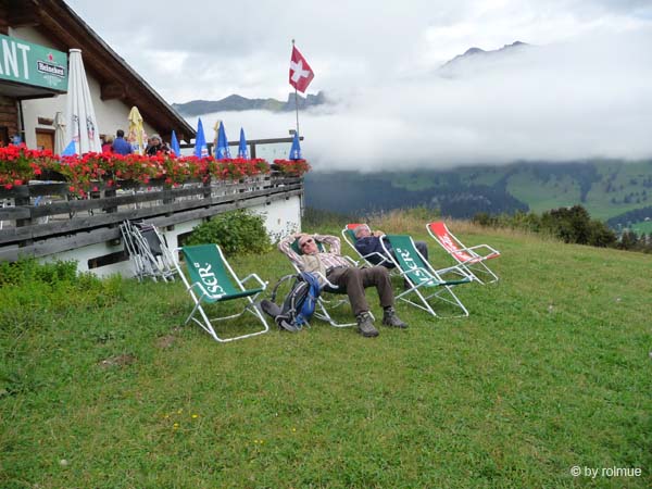 P10593a-Siesta-b-Rest-Damiez